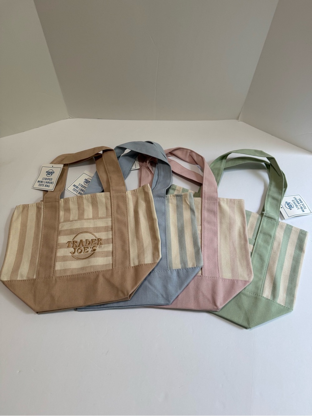 Trader Joe’s Striped Mini Canvas Tote Bags Set of 4 Pastel 2026 NWT Complete Set